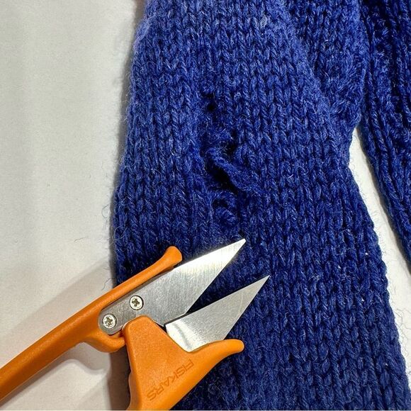 Vintage Children’s Knit Sweaters 2 Homemade Sweaters Ducks Soldiers - Picture 8 of 16